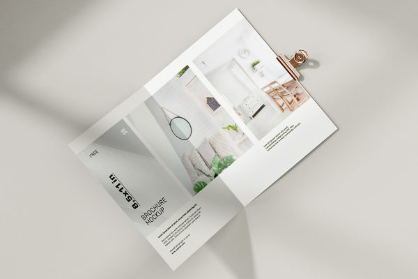 带夹子的折页双折页样机mockup5组缩略图 带夹子的折页双折页样机mockup5组