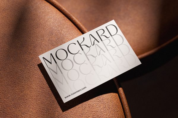 真皮沙发上的名片样机mockup3组