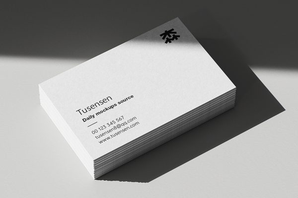 高质感堆叠的名片样机mockup5组
